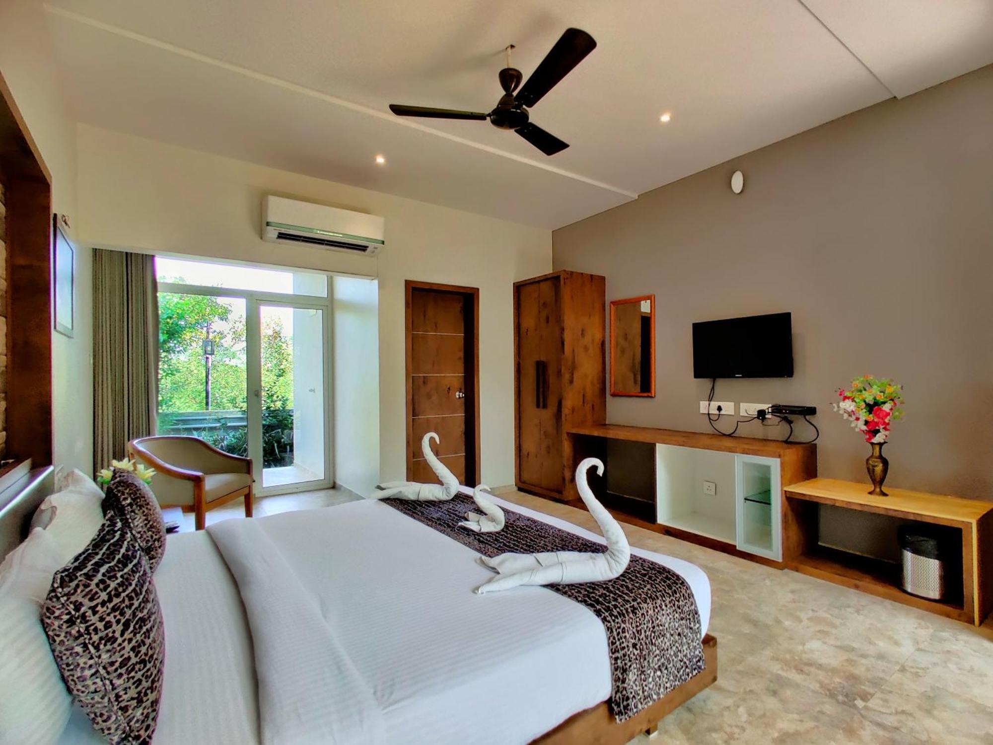 Lion Signature Family Resort Sasan Gir Εξωτερικό φωτογραφία